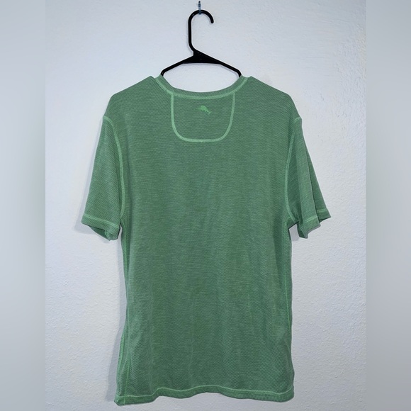 Tommy Bahama IslandZone Flip Sky T-Shirt Size M - Picture 2 of 3